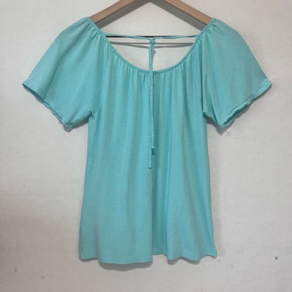 Old Navy Light Blue Top   Sz S - Picture 2 of 3